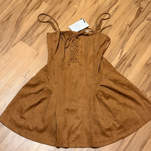 Brown Suede Mini Dress with Lace-Up Bodice - Picture 4 of 4